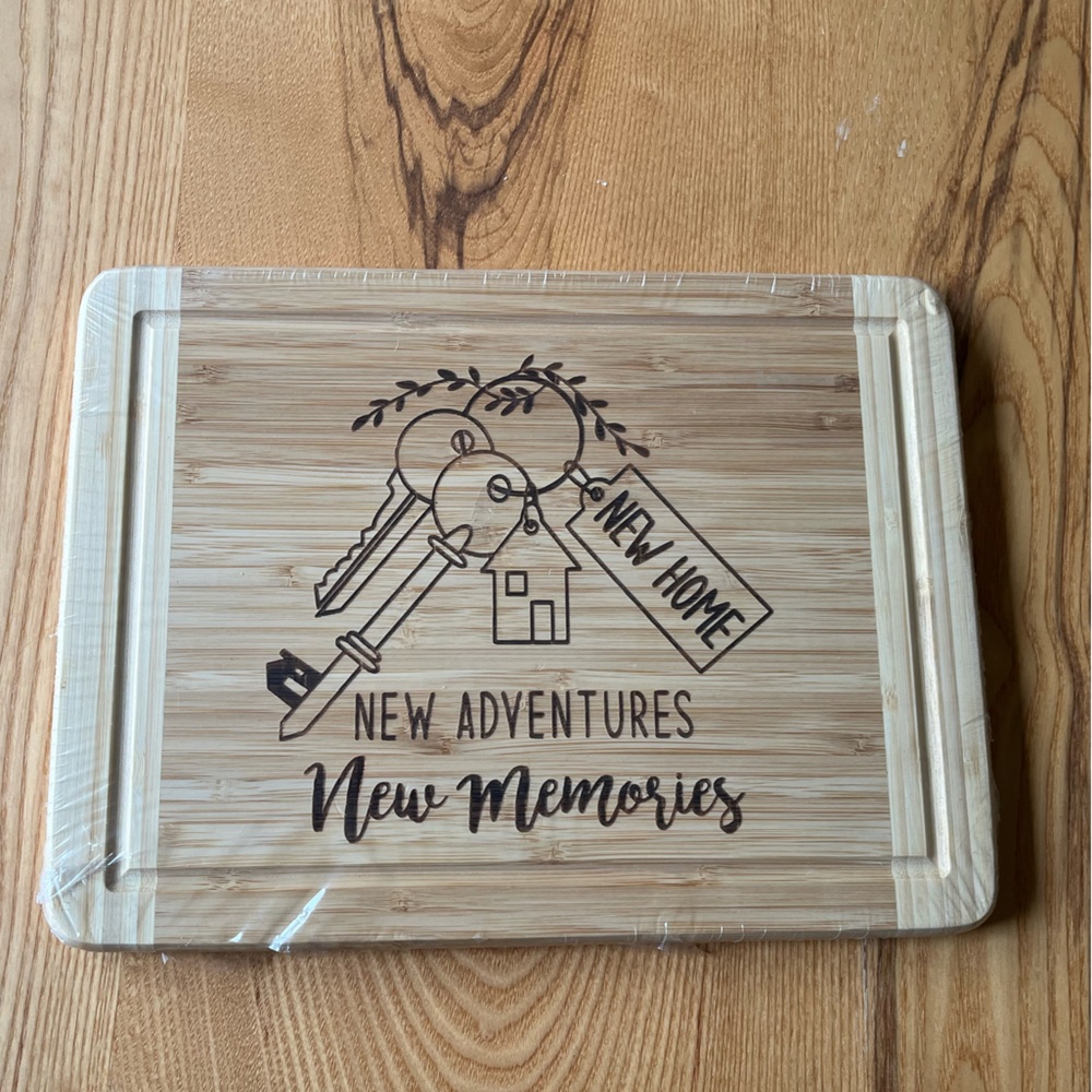 Wooden cutting board